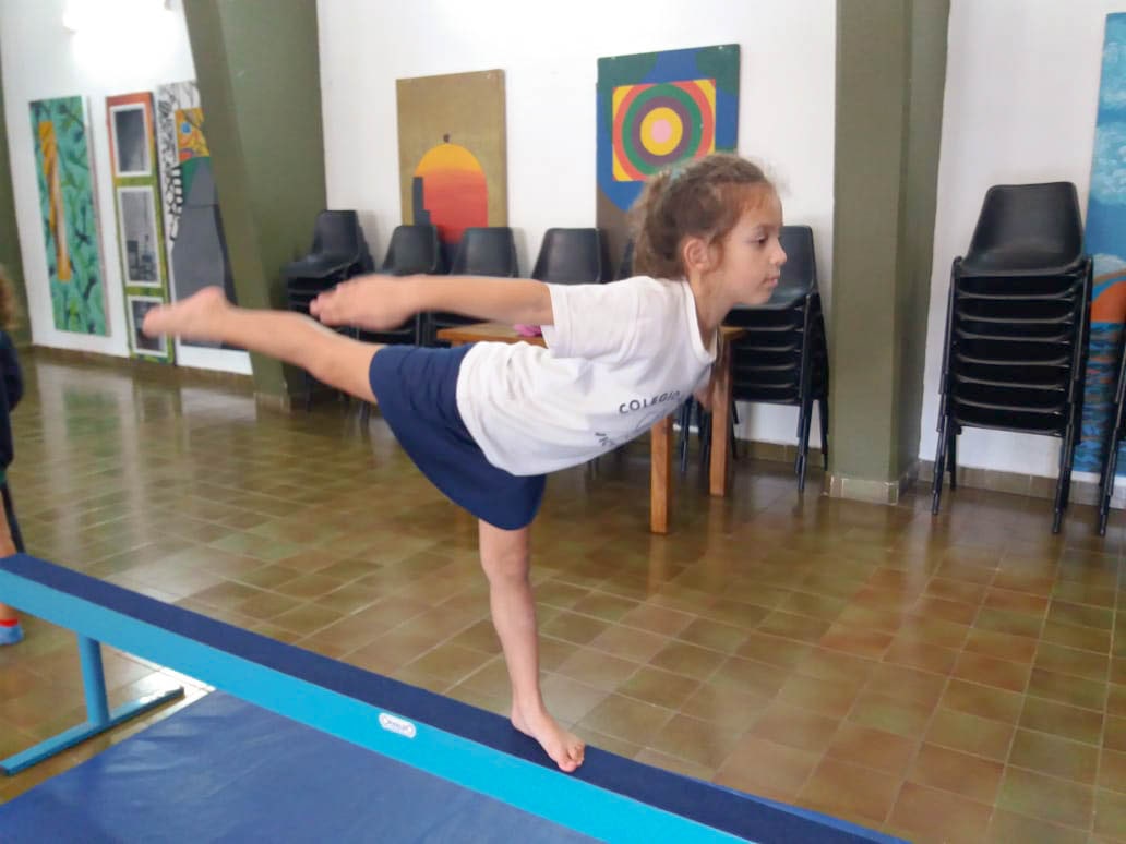 ninia-balanceandose
